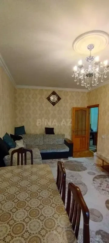 Satılır 3 otaqlı mənzil 90 m²