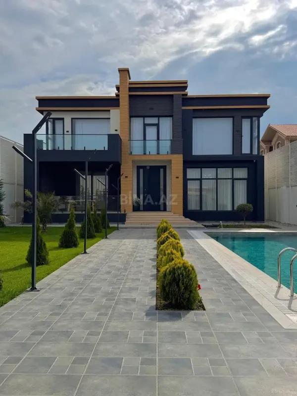 Satılır 6 otaqlı həyət evi 400 m²