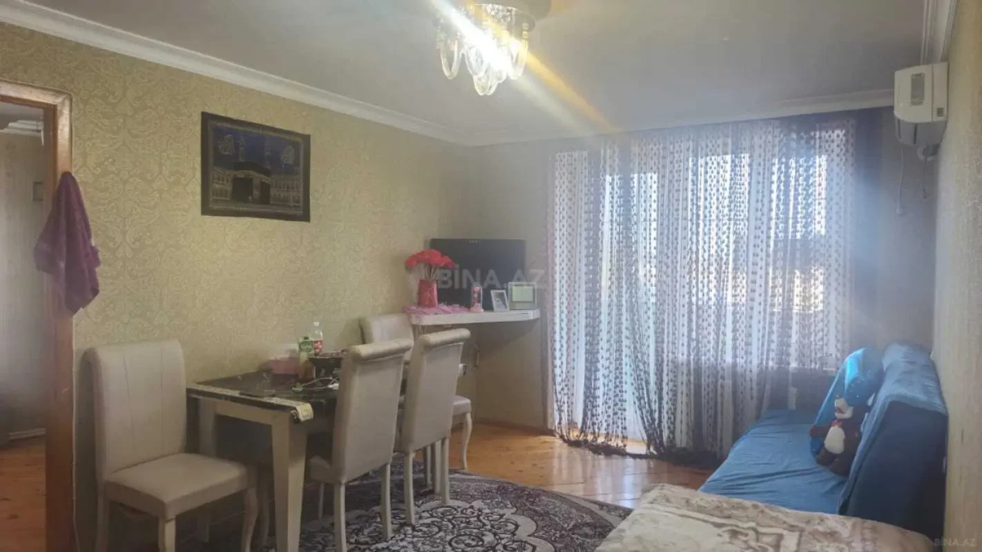 Satılır 2 otaqlı mənzil 55 m²