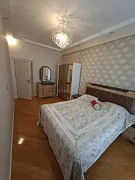 Satılır 4 otaqlı mənzil 110 m² — Bakı 4 otaq 110.00 m²