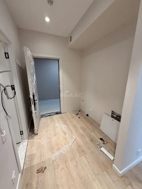 Satılır 2 otaqlı mənzil 74 m²