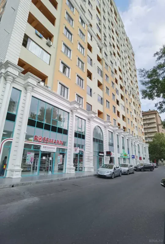 Kirayə verilir 2 otaqlı mənzil 60 m²