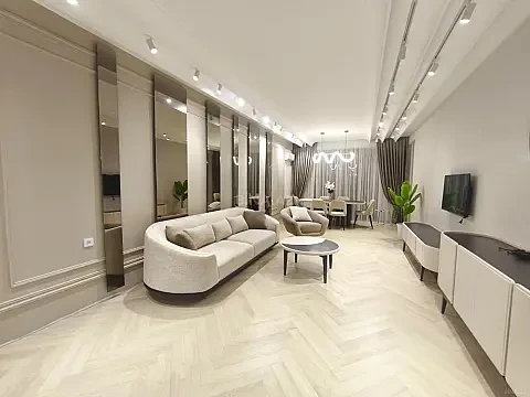Kirayə verilir 3 otaqlı mənzil 140 m² — Bakı, Nəsimi 3 otaq 140.00 m²
