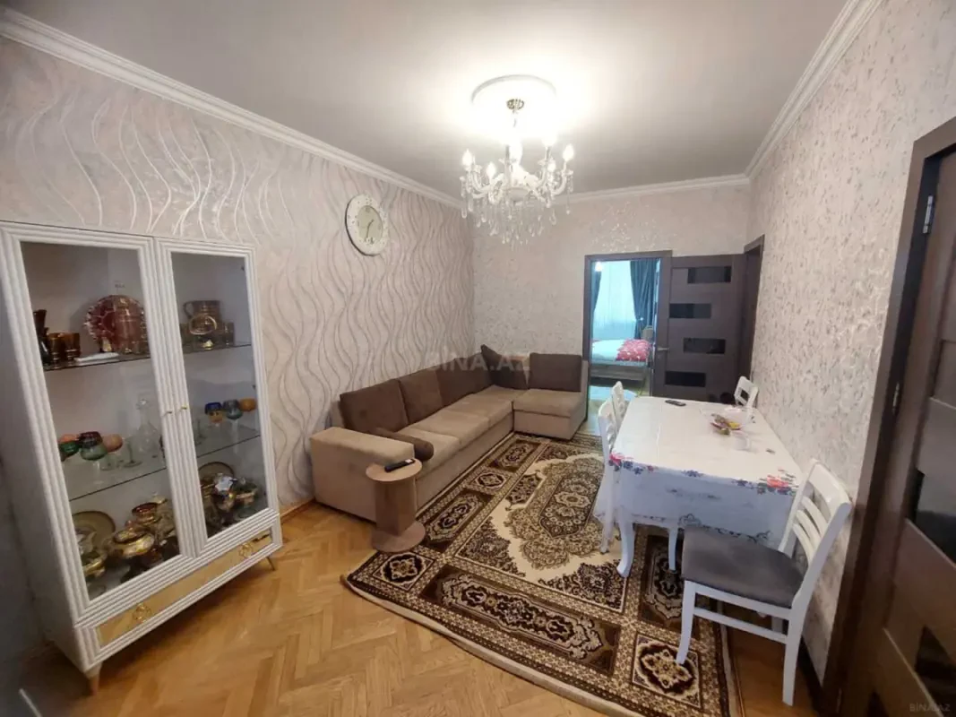 Satılır 3 otaqlı mənzil 55 m²