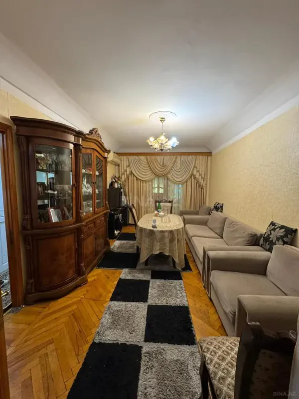Satılır 2 otaqlı mənzil 50 m²