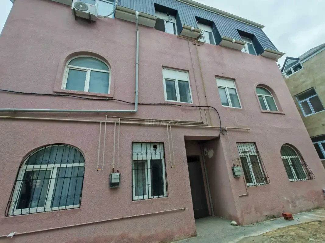 Satılır 2 otaqlı mənzil 53 m²