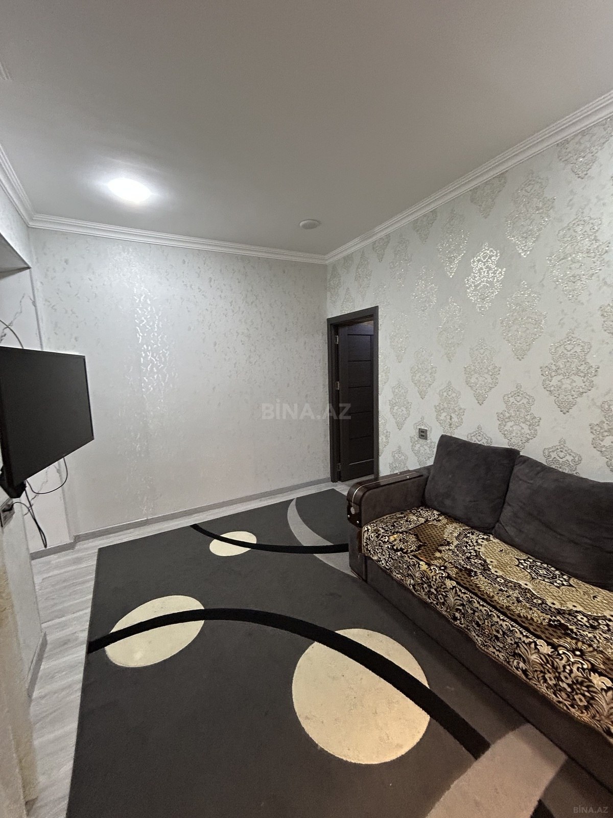 Satılır 2 otaqlı mənzil 60 m²