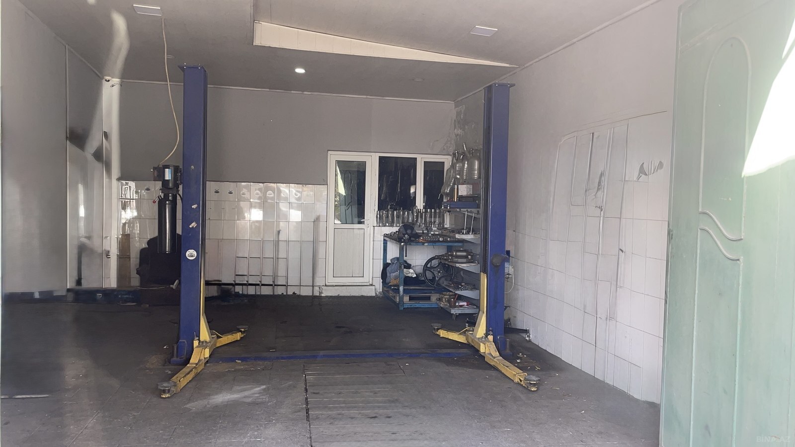 Kirayə verilir obyekt 60 m²