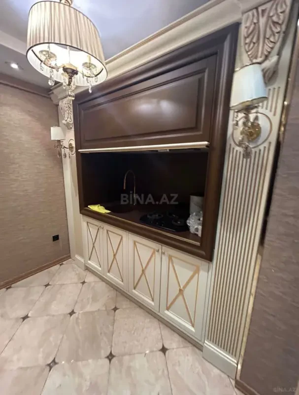 Kirayə verilir 2 otaqlı mənzil 70 m²