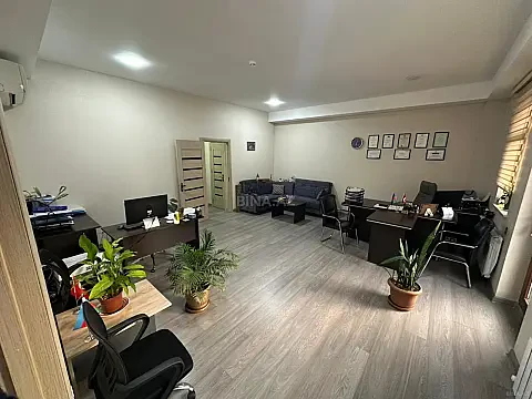 Kirayə verilir 2 otaqlı ofis 70 m² — Bakı, Nərimanov 2 otaq 70.00 m²
