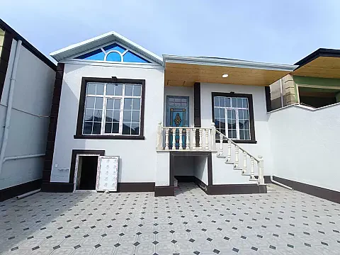Satılır 3 otaqlı həyət evi 100 m² — Bakı 3 otaq 100.00 m²