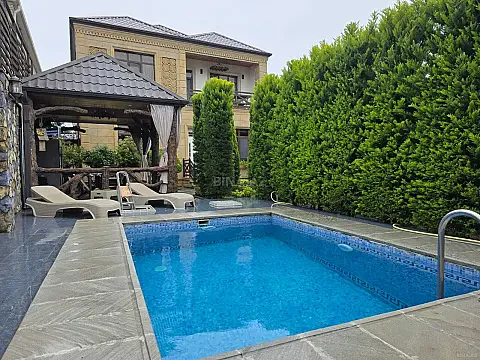 Kirayə verilir 5 otaqlı həyət evi 150 m² — Bakı, Buzovna 5 otaq 150.00 m²