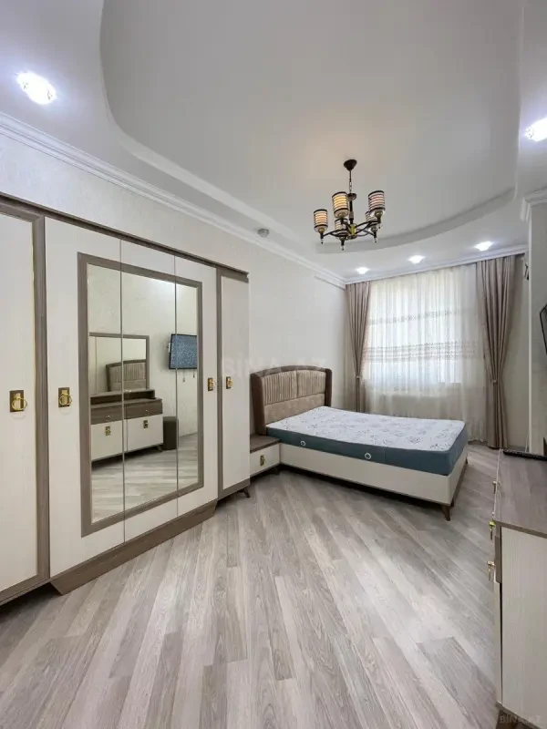 Satılır 2 otaqlı mənzil 55 m²