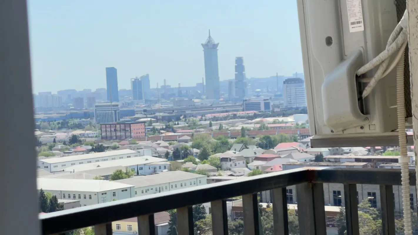 Satılır 2 otaqlı mənzil 52 m²