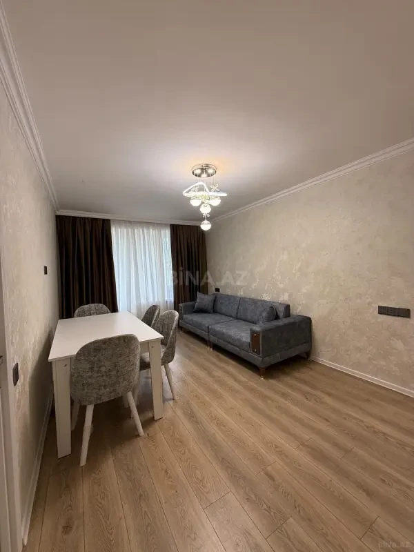 Satılır 2 otaqlı mənzil 62 m²