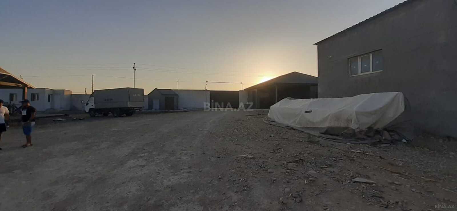 Kirayə verilir obyekt 800 m²