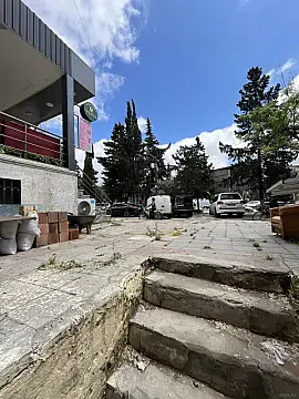 Kirayə verilir obyekt 30 m² — Bakı, Memar Əcəmi yanı 30.00 m²