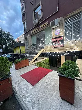 Kirayə verilir obyekt 300 m² — Bakı, Əhmədli 300.00 m²
