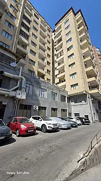 Satılır 3 otaqlı mənzil 170 m² — Bakı 3 otaq 170.00 m²