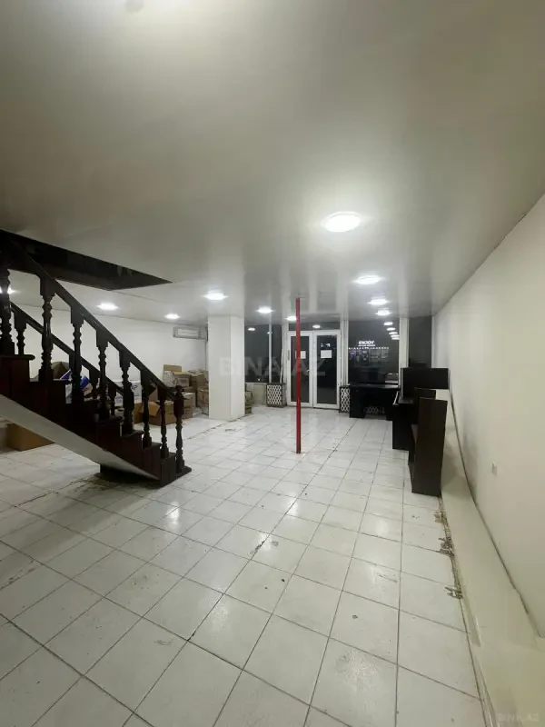 Kirayə verilir obyekt 120 m²