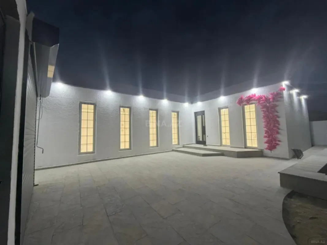 Satılır 3 otaqlı həyət evi 140 m²