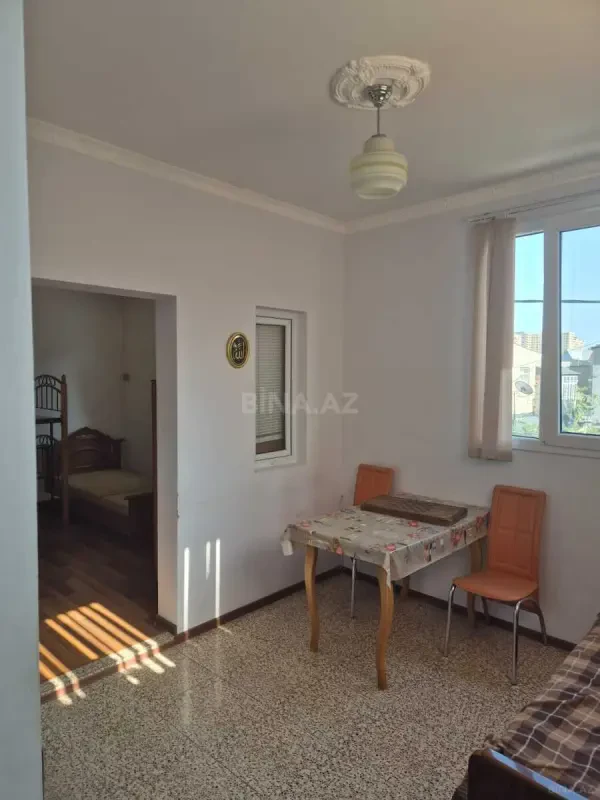 Kirayə verilir 2 otaqlı həyət evi 50 m²