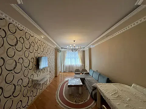 Kirayə verilir 3 otaqlı mənzil 120 m² — Bakı 3 otaq 120.00 m²
