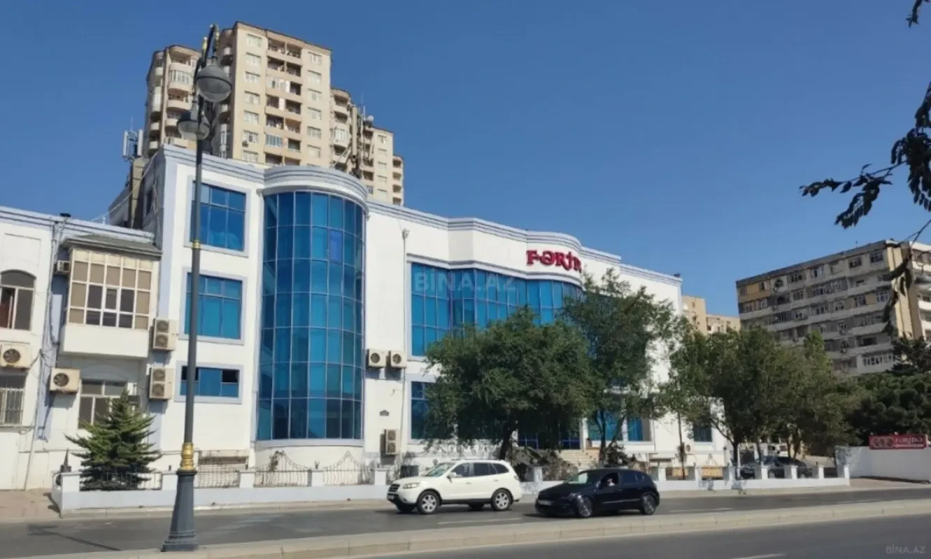 Satılır 3 otaqlı mənzil 95 m²