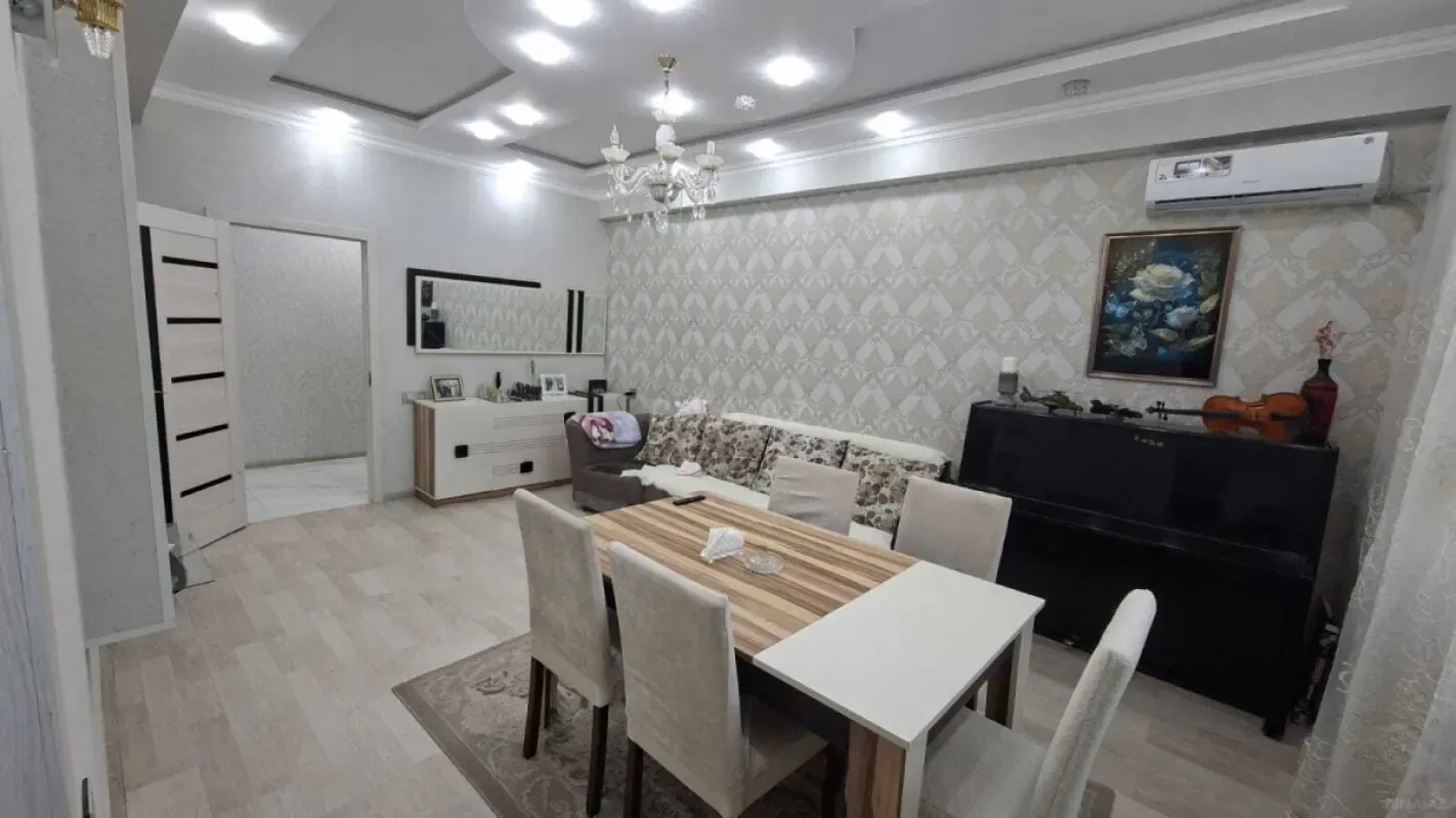 Satılır 2 otaqlı mənzil 54 m²