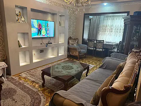 Satılır 3 otaqlı mənzil 70 m² — Bakı, 8-ci mikrorayon 3 otaq 70.00 m²
