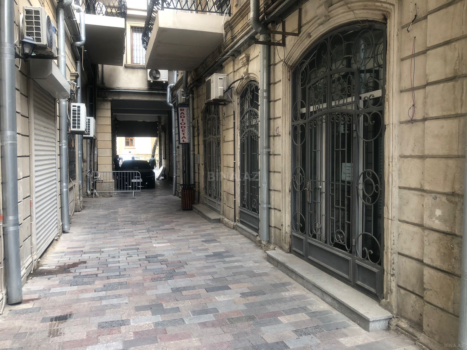 Kirayə verilir 2 otaqlı ofis 100 m²