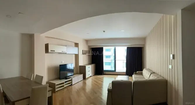 Kirayə verilir 4 otaqlı mənzil 220 m² — Bakı, Səbail 4 otaq 220.00 m²