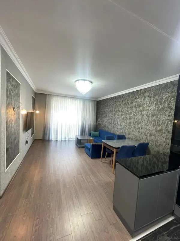 Kirayə verilir 2 otaqlı mənzil 70 m²