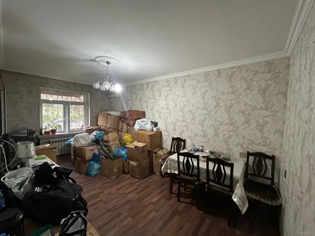 Satılır 3 otaqlı mənzil 60 m²