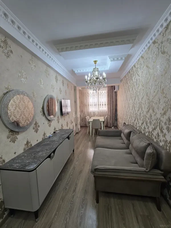 Kirayə verilir 2 otaqlı mənzil 60 m²
