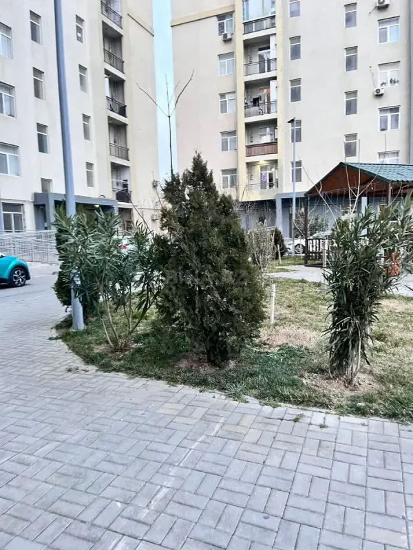 Satılır 2 otaqlı mənzil 60 m²