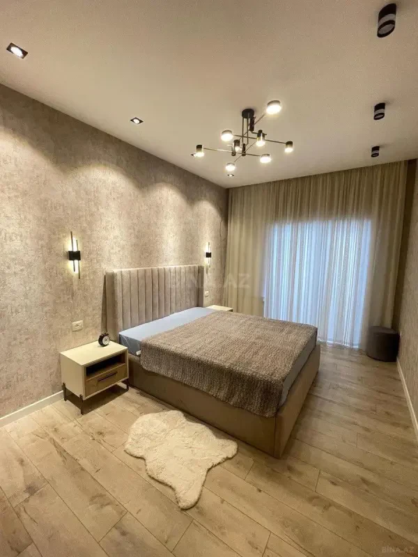 Kirayə verilir 2 otaqlı mənzil 80 m²