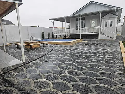 Kirayə verilir 4 otaqlı həyət evi 100 m² — Bakı 4 otaq 100.00 m²
