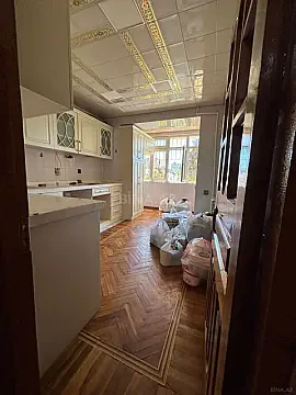 Satılır 4 otaqlı mənzil 75 m² — Bakı, Həzi Aslanov qəs. 4 otaq 75.00 m²