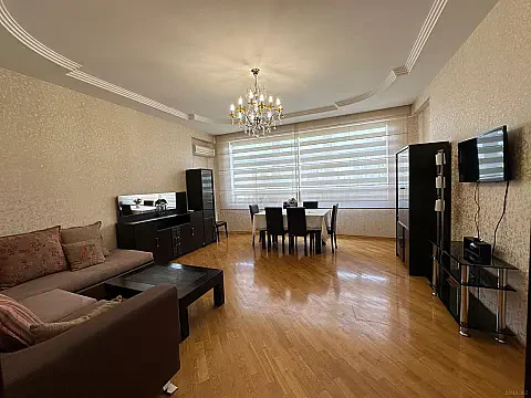 Kirayə verilir 3 otaqlı mənzil 120 m² — Bakı, Xətai 3 otaq 120.00 m²