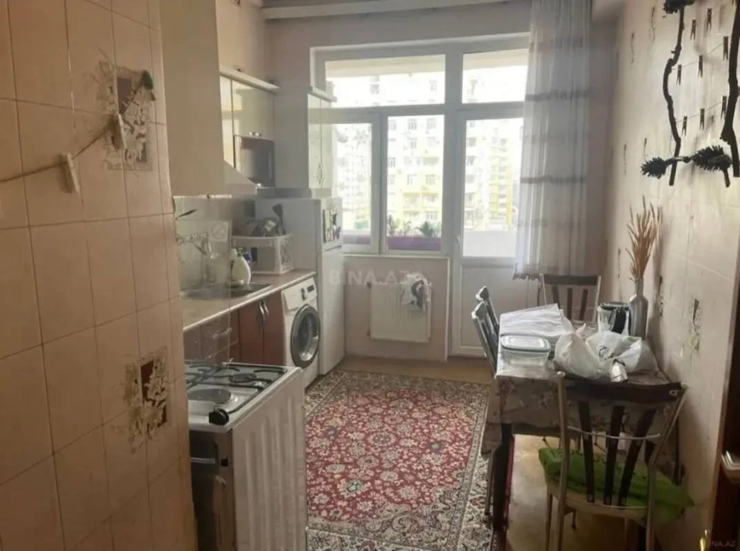 Satılır 2 otaqlı mənzil 74.5 m²