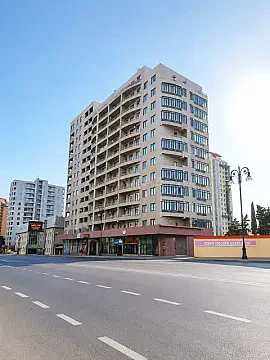 Satılır 3 otaqlı mənzil 117 m² — Bakı 3 otaq 117.00 m²