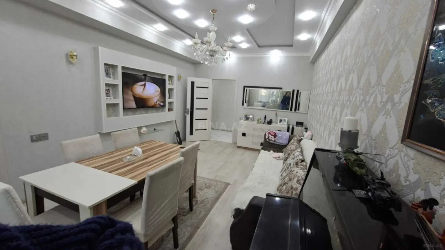 Satılır 2 otaqlı mənzil 52 m²