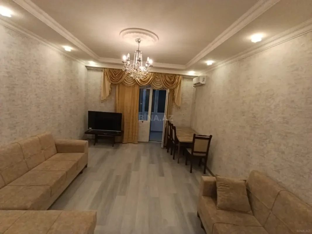 Kirayə verilir 2 otaqlı mənzil 70 m²
