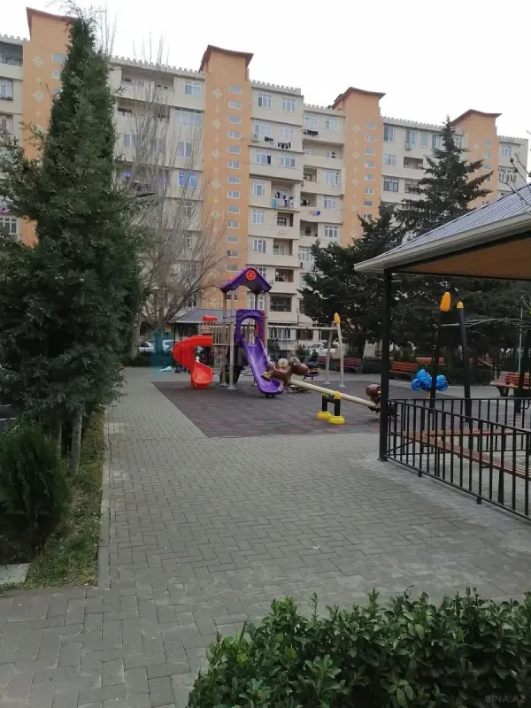 Satılır 3 otaqlı mənzil 90 m²