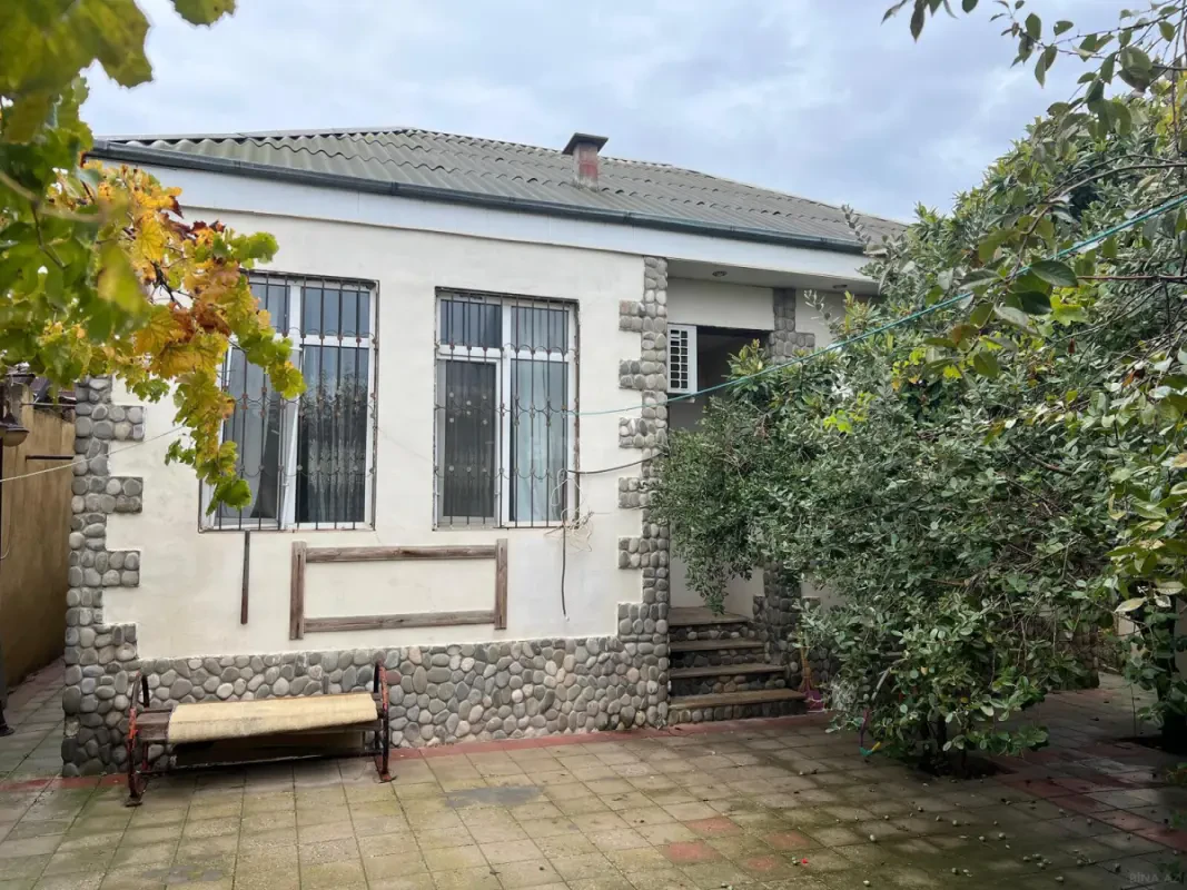 Kirayə verilir 3 otaqlı həyət evi 70 m²