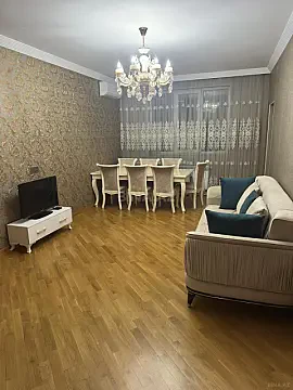 Kirayə verilir 3 otaqlı mənzil 100 m² — Bakı, Bakıxanov 3 otaq 100.00 m²