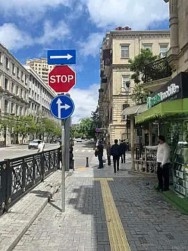 Satılır 4 otaqlı mənzil 150 m² — Bakı 4 otaq 150.00 m²