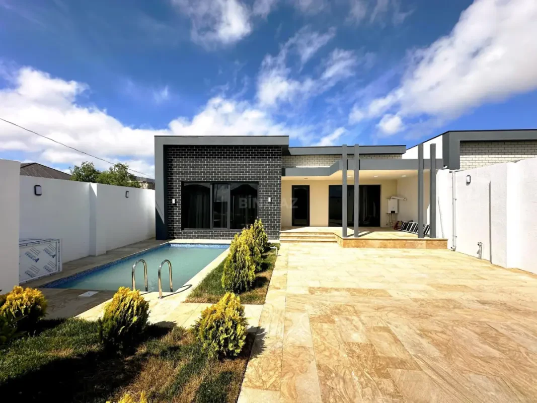 Satılır 4 otaqlı həyət evi 140 m²