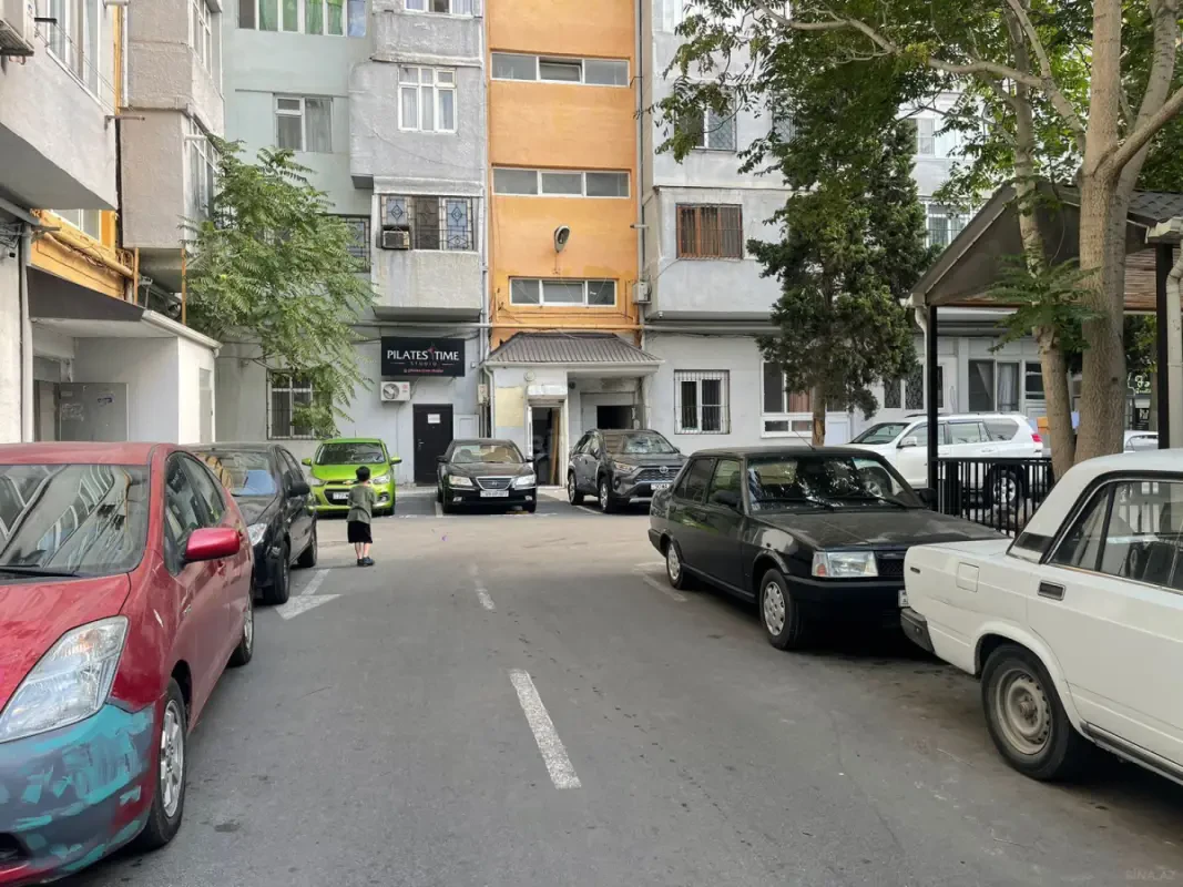 Satılır 2 otaqlı mənzil 51 m²
